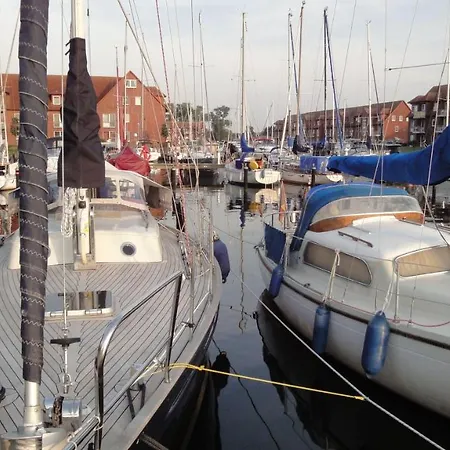 Ferienwohnung-hafenblick-ueckermuende-stettiner-haff-ostsee