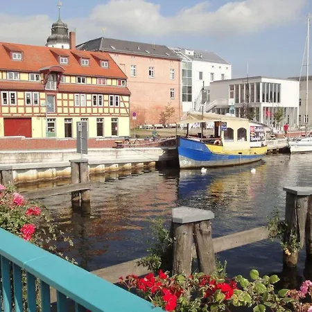 Ferienwohnung-hafenblick-ueckermuende-stettiner-haff-ostsee Lägenhet Ueckermünde