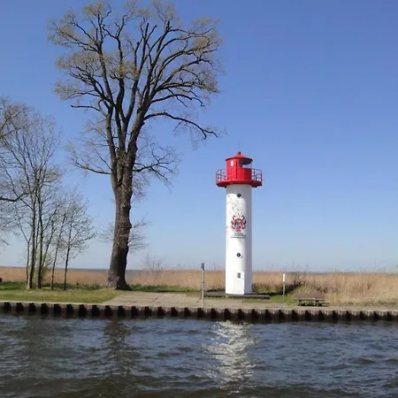 Ferienwohnung-hafenblick-ueckermuende-stettiner-haff-ostsee Apartment